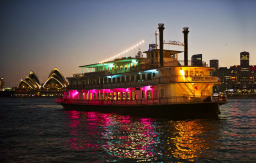 Sydney Showboat-2.jpg
