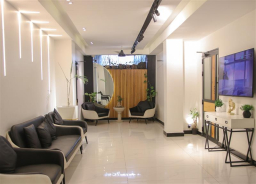 JJ hair clinic in Islamabad Pakistan.JPG